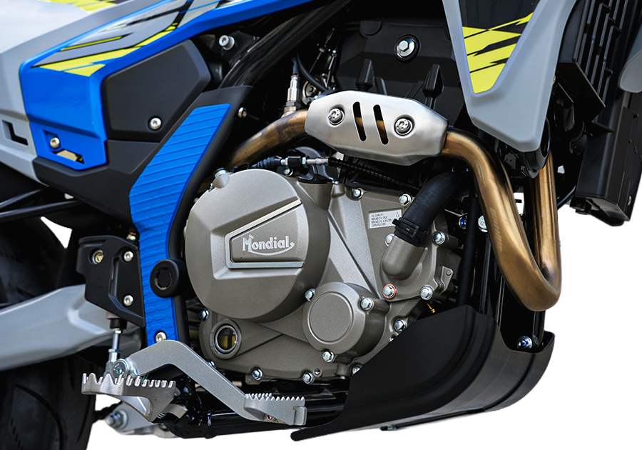 选择 Mondial SMX300 Motard 进行城市和周末骑行的主要原因